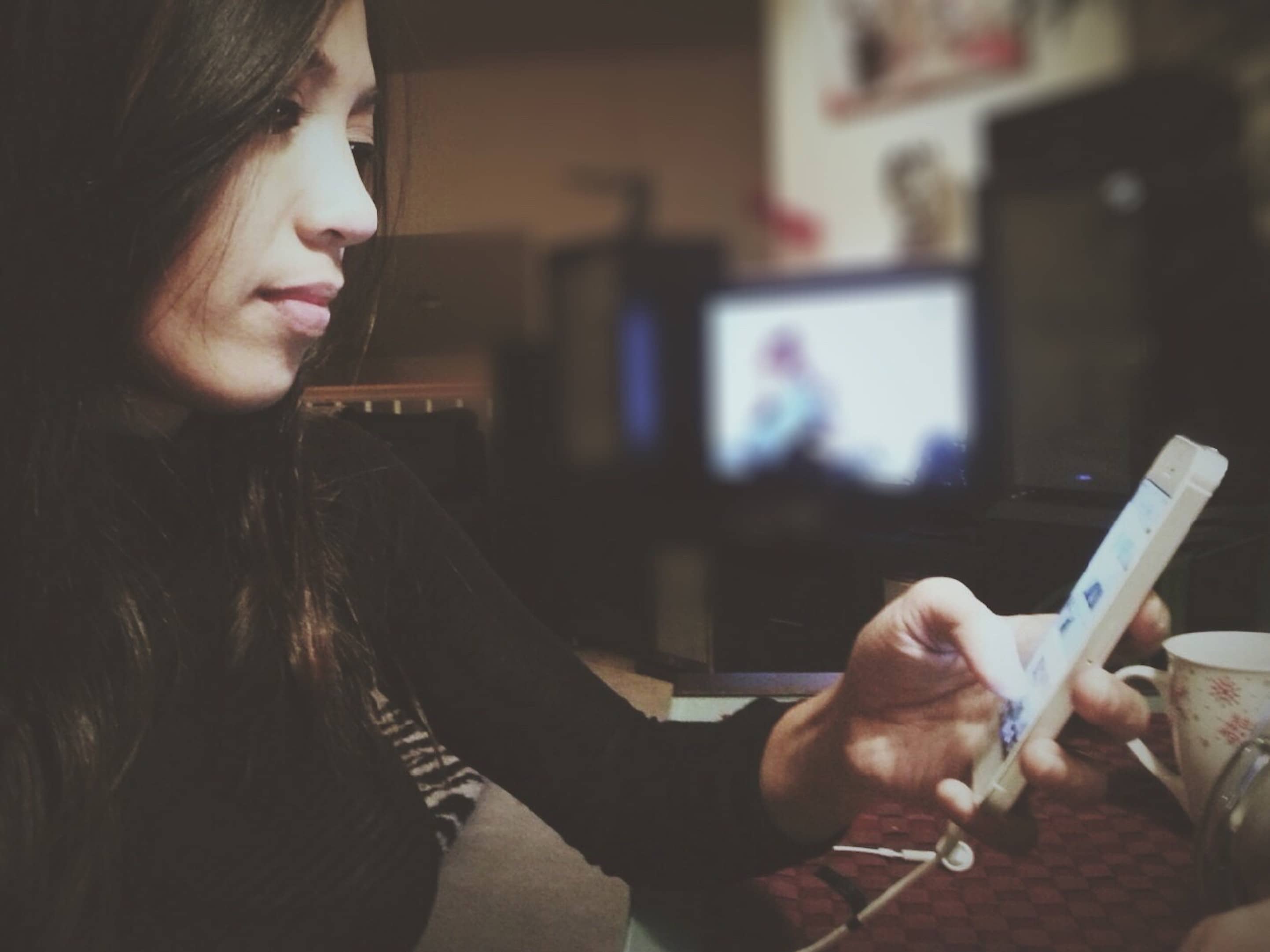 Springfield office setting with laptop and phone